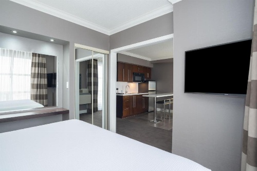 Sandman Signature Mississauga Hotel image 14